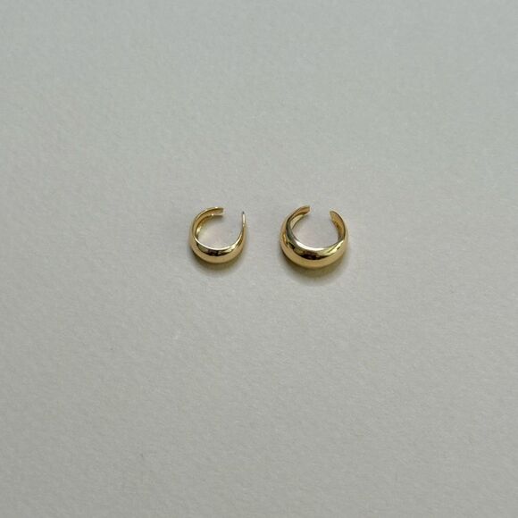 Minimalist Ear Cuff #1789 - Picture 3 of 3